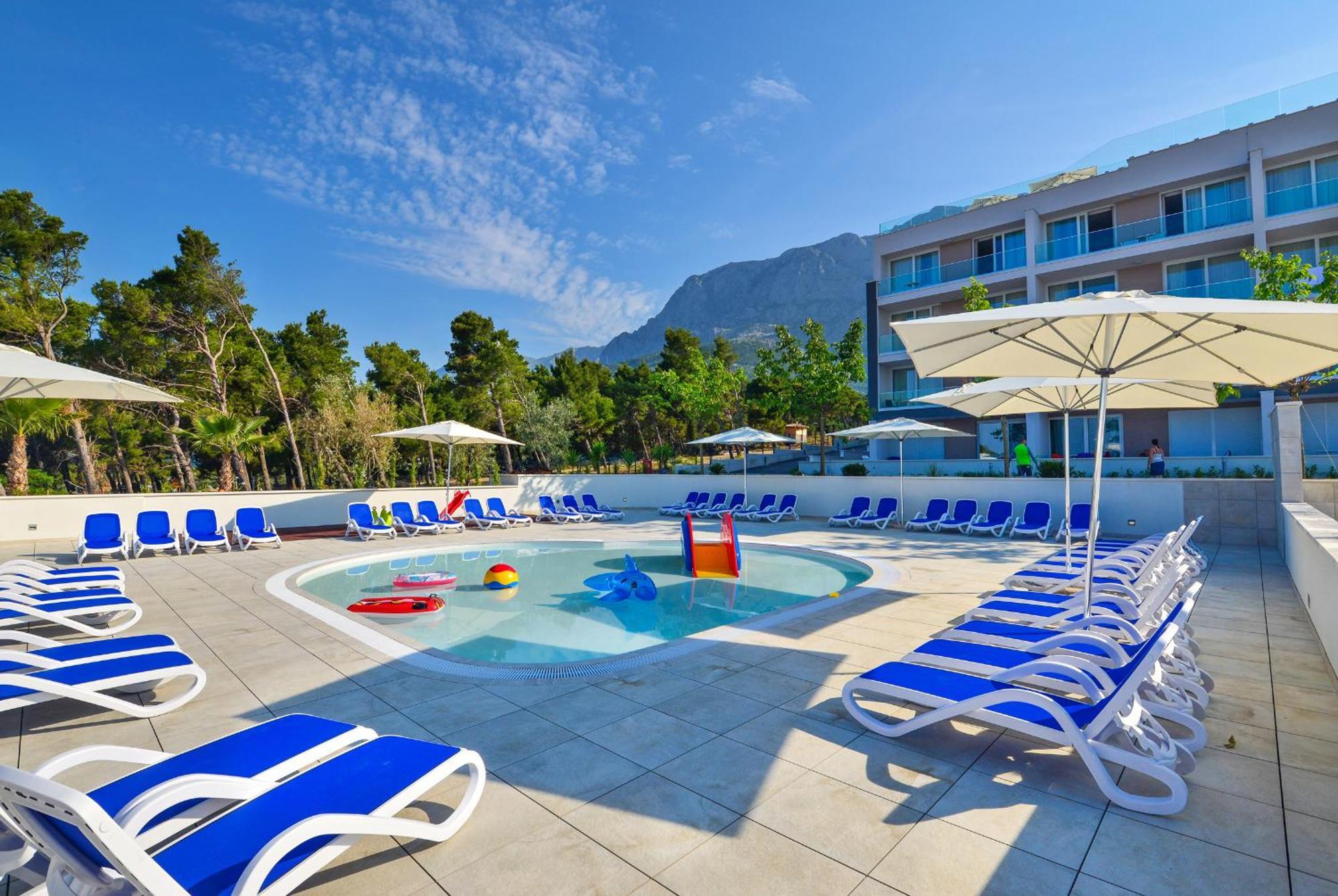 Romana Beach Resort Makarska Exterior foto